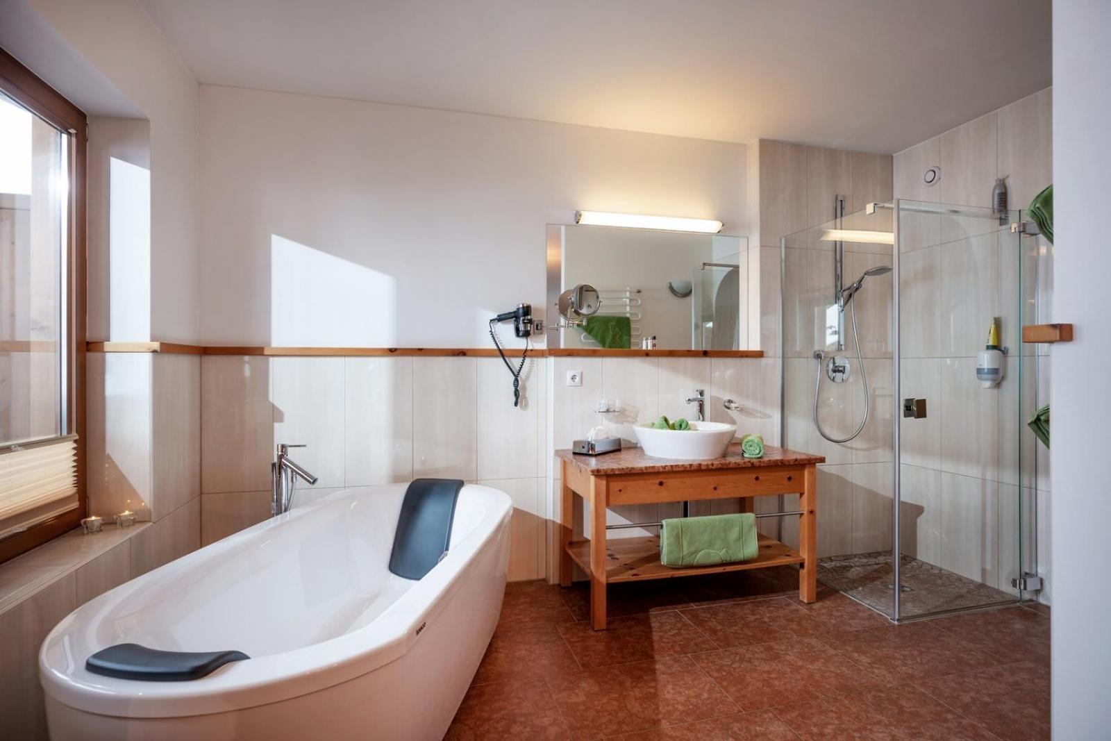 Natur- & Wanderhotel Tuxertal Dış mekan fotoğraf