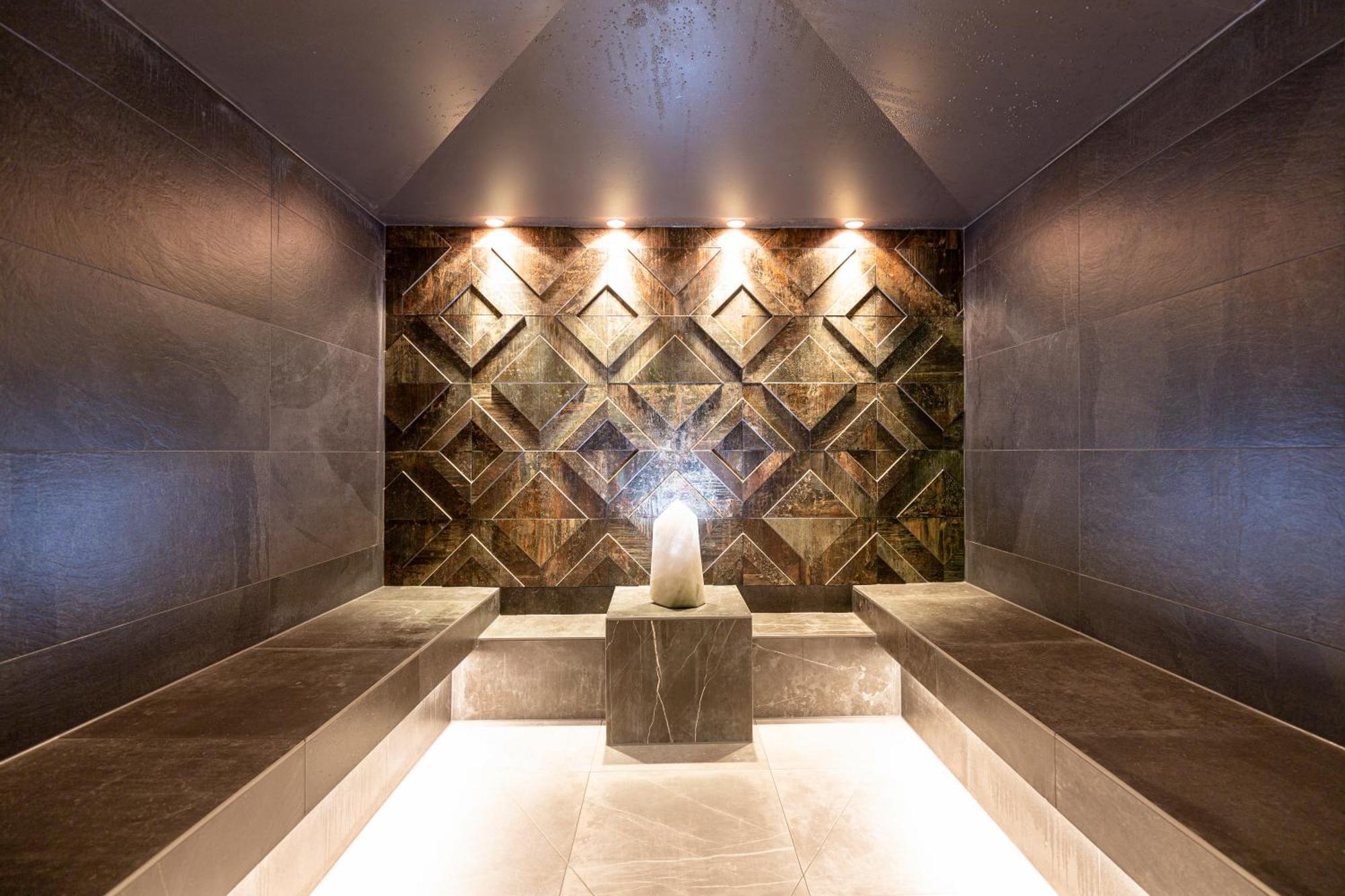 Natur- & Wanderhotel Tuxertal Dış mekan fotoğraf