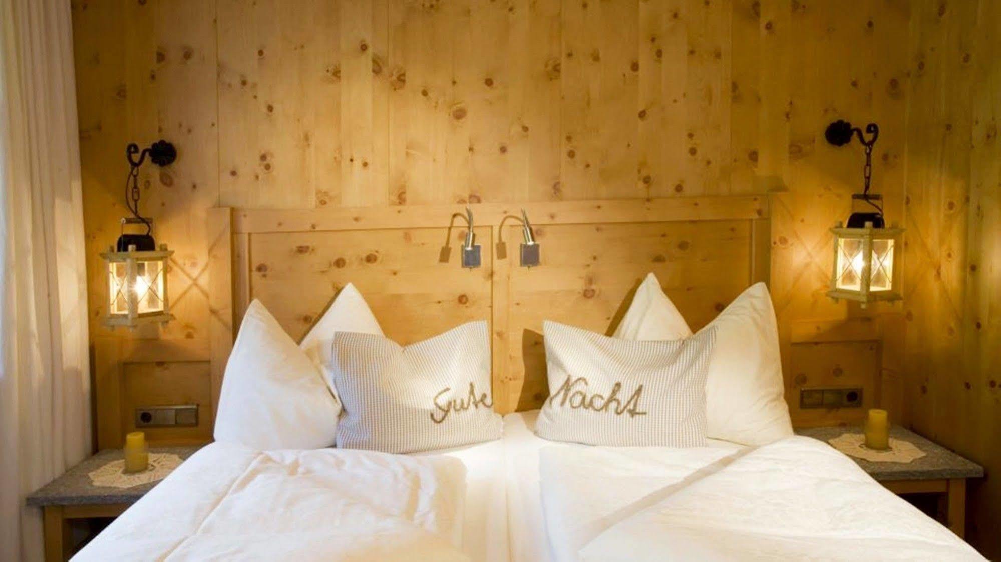 Natur- & Wanderhotel Tuxertal Dış mekan fotoğraf